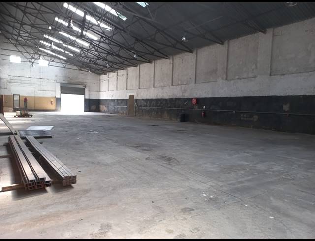 1,260M² FACTORY TO LET IN ANGELO
